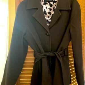 Platinum brand polyester/rayon jacket with belt, 3 hidden buttons, one showing